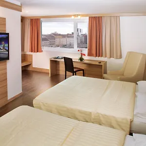 Leonardo Schonbrunn Otel