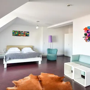 Stanys - Otel