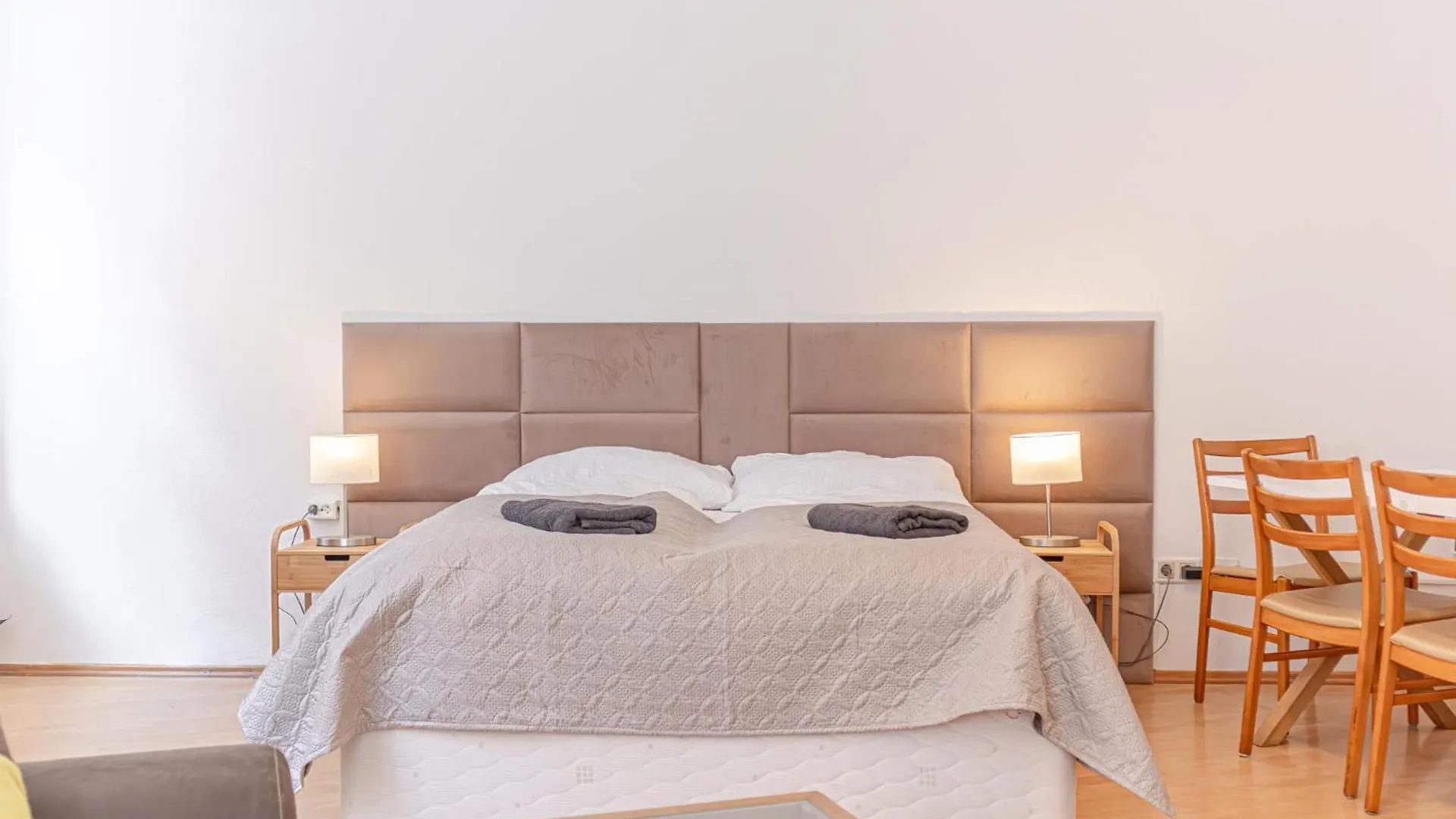 Central & Affordable 3Br The Vienna Haven 0*,  Austria