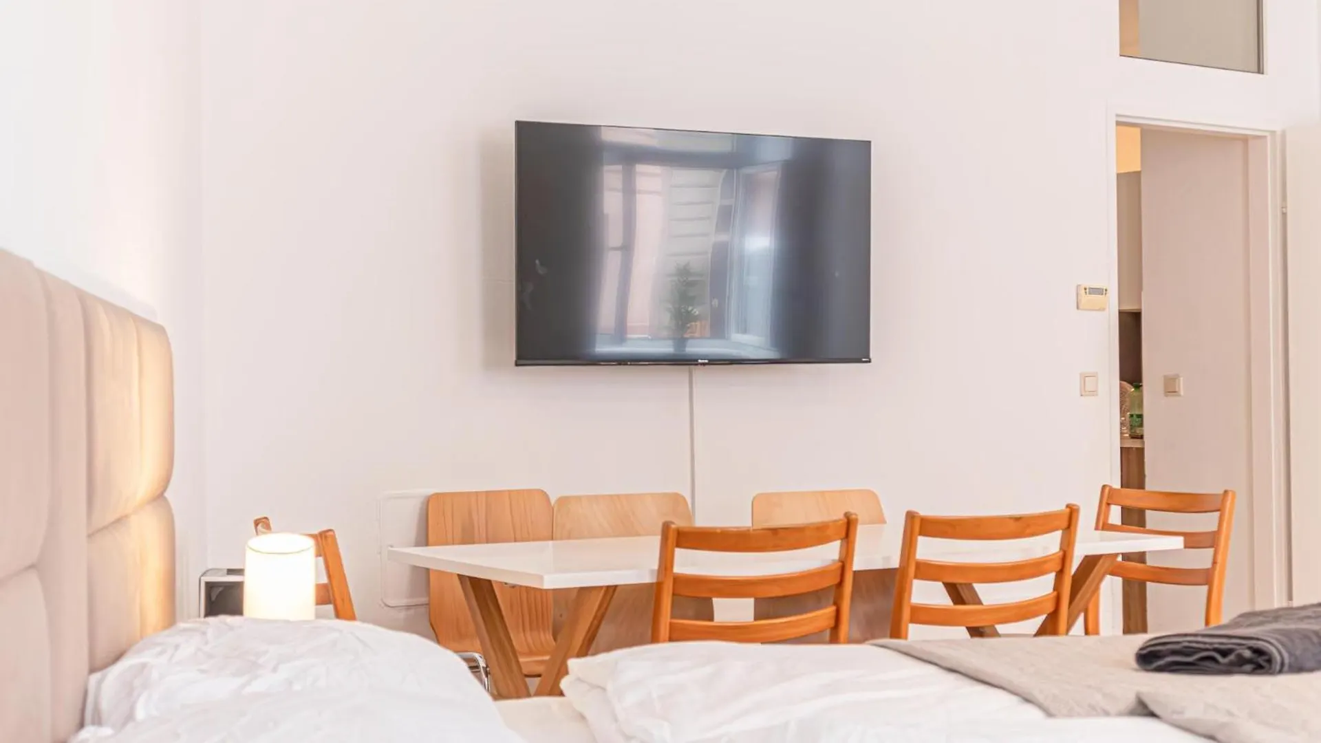 Apartment Central & Affordable 3Br The Vienna Haven Austria